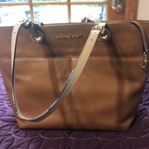 Michael Kors Bedford Pebble leather pocket tote